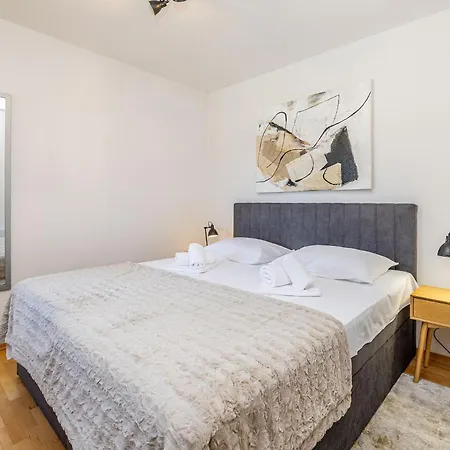 House Amarilla With Private Pool * Krk Town