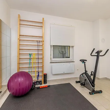 House Amarilla With Private Pool * Krk Town