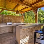 Villa House Amarilla With Private Pool Linardići