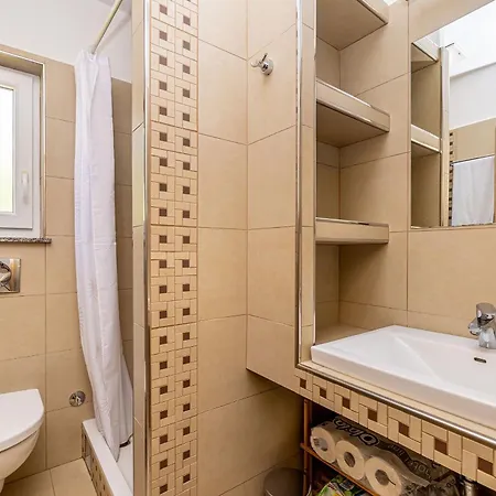 House Amarilla With Private Pool *